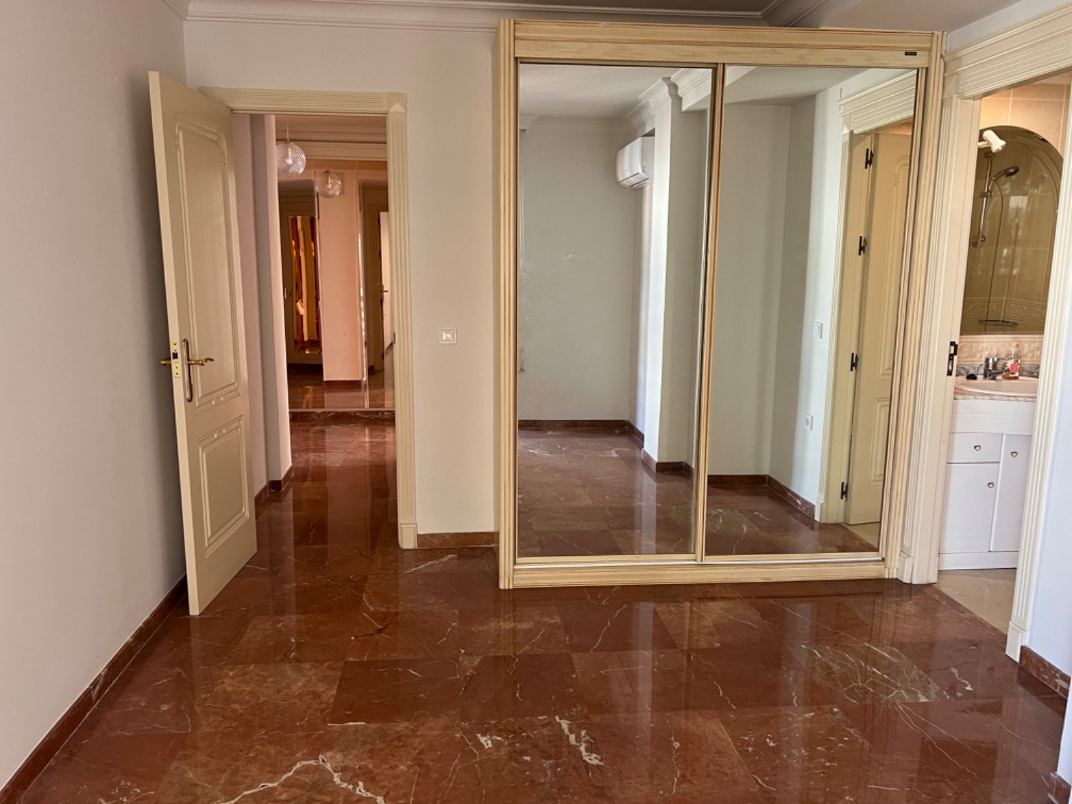 Flat for rent in La Malagueta (Málaga)