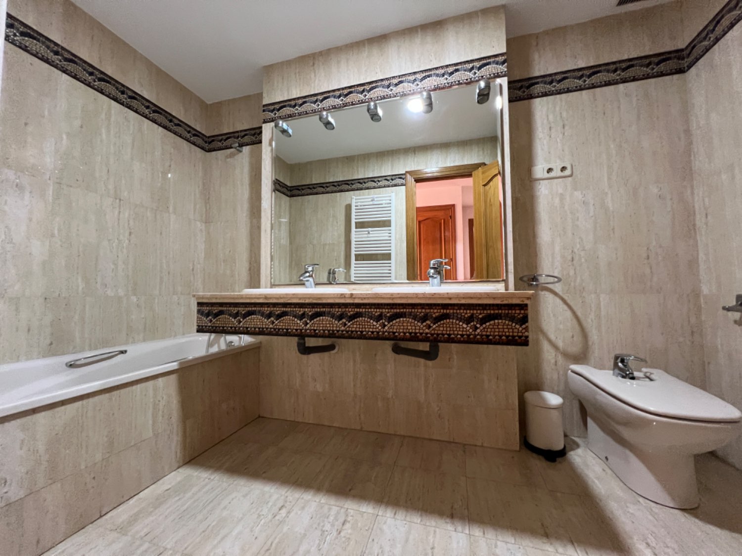 Flat for rent in El Limonar (Málaga)